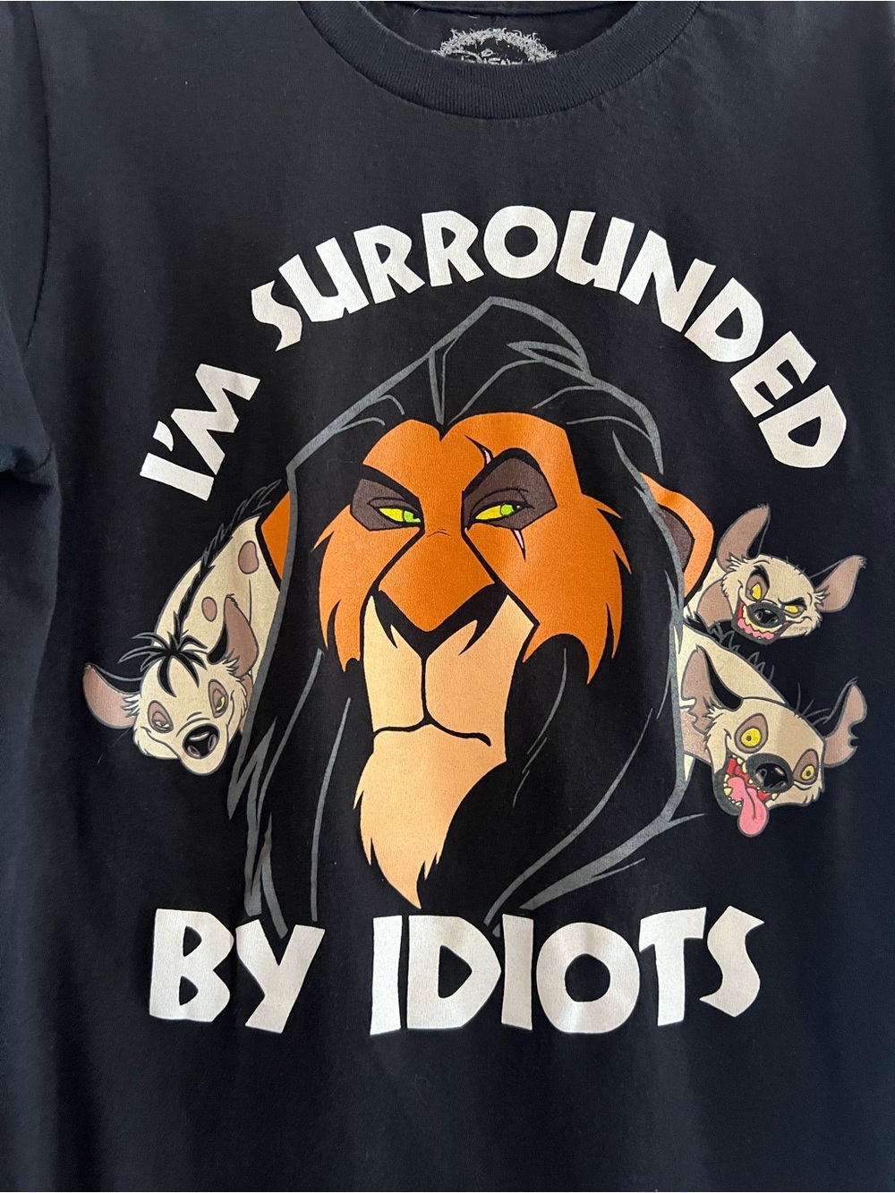 Disney The Lion King Scar “I’m Surrounded By Idiots” Black Graphic T Shirt S - Picture 2 of 4